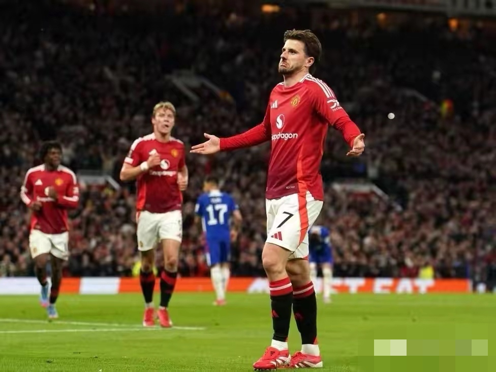 阿森纳险胜热刺，贝尔梅开二度欧联杯