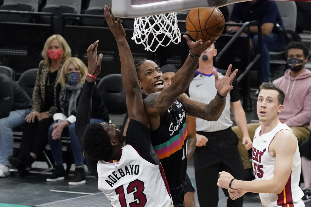 西部热火队主场告捷,领先优势继续扩大的简单介绍 西部热火队主场告捷,领先优势继续扩大的简单介绍