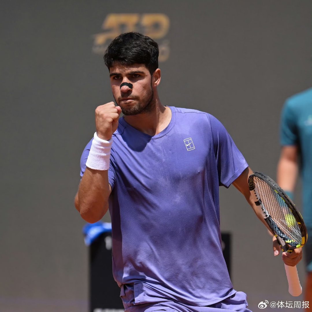 开云体育在线-西班牙网球队碾压世界网球队，阿尔卡拉斯绝境逆转的简单介绍